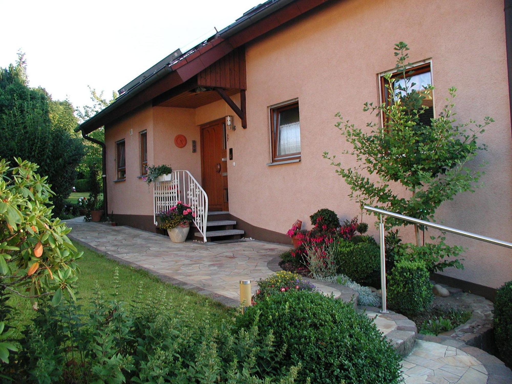 Ferienwohnung Herrnberg バーデン＝バーデン エクステリア 写真